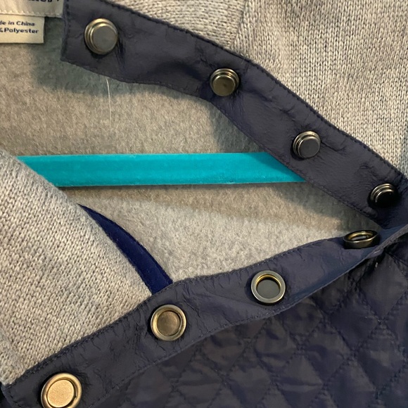 Women’s Button Up Fleece - Picture 4 of 4